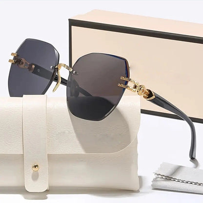🌬️🕶️ Óculos de sol sem armação para mulher – Discretos no nariz, lentes polarizadas de alta qualidade, o acessório emblemático das minimalistas elegantes 🤍🏙️