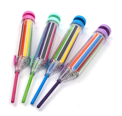 🌈 Lápis de cor 8 em 1 – oito cores intercambiáveis num único corpo compacto. Perfeito para a escola, viagens e brincadeiras criativas! ✨🎒